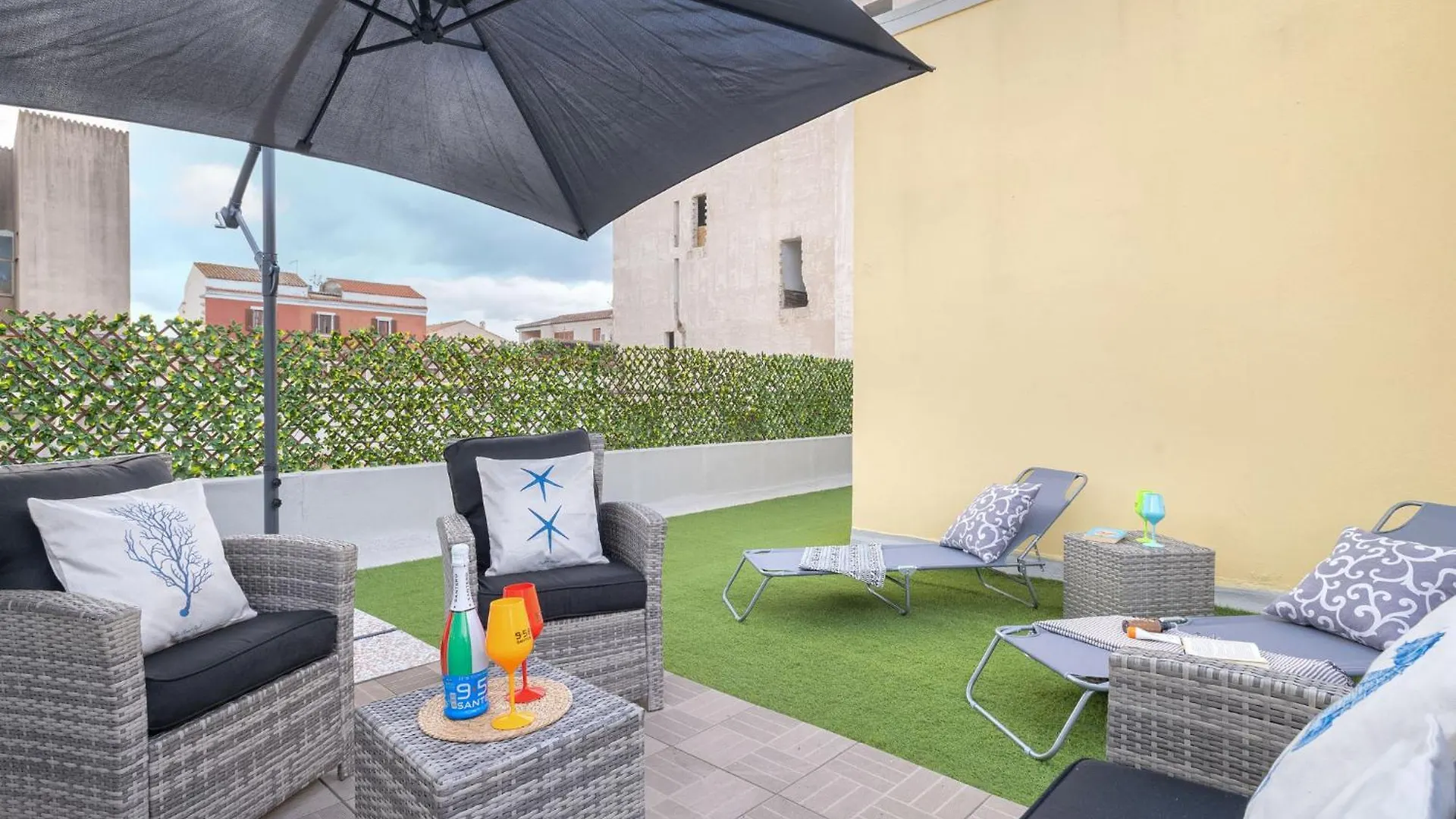 Apartment Lorenas'Home By Interhome Olbia