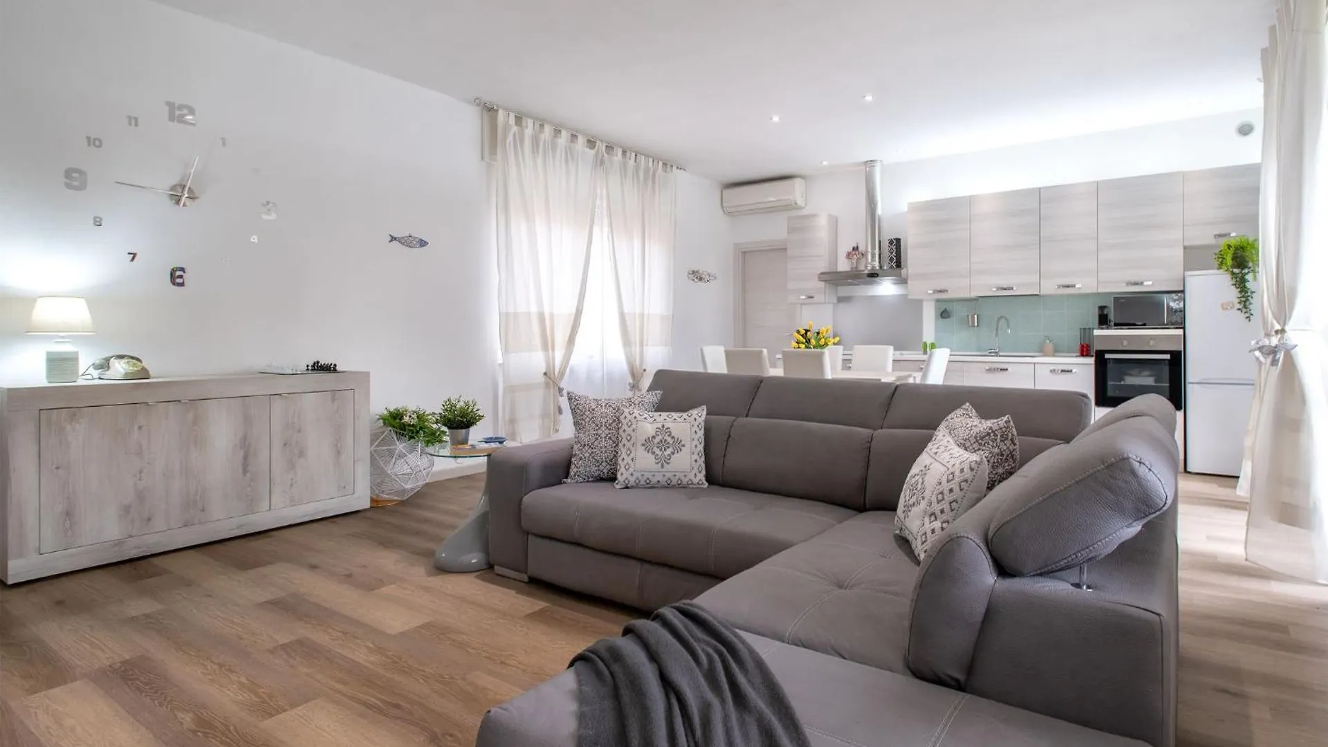Apartment Lorenas'Home By Interhome Olbia 0*,  İtalya